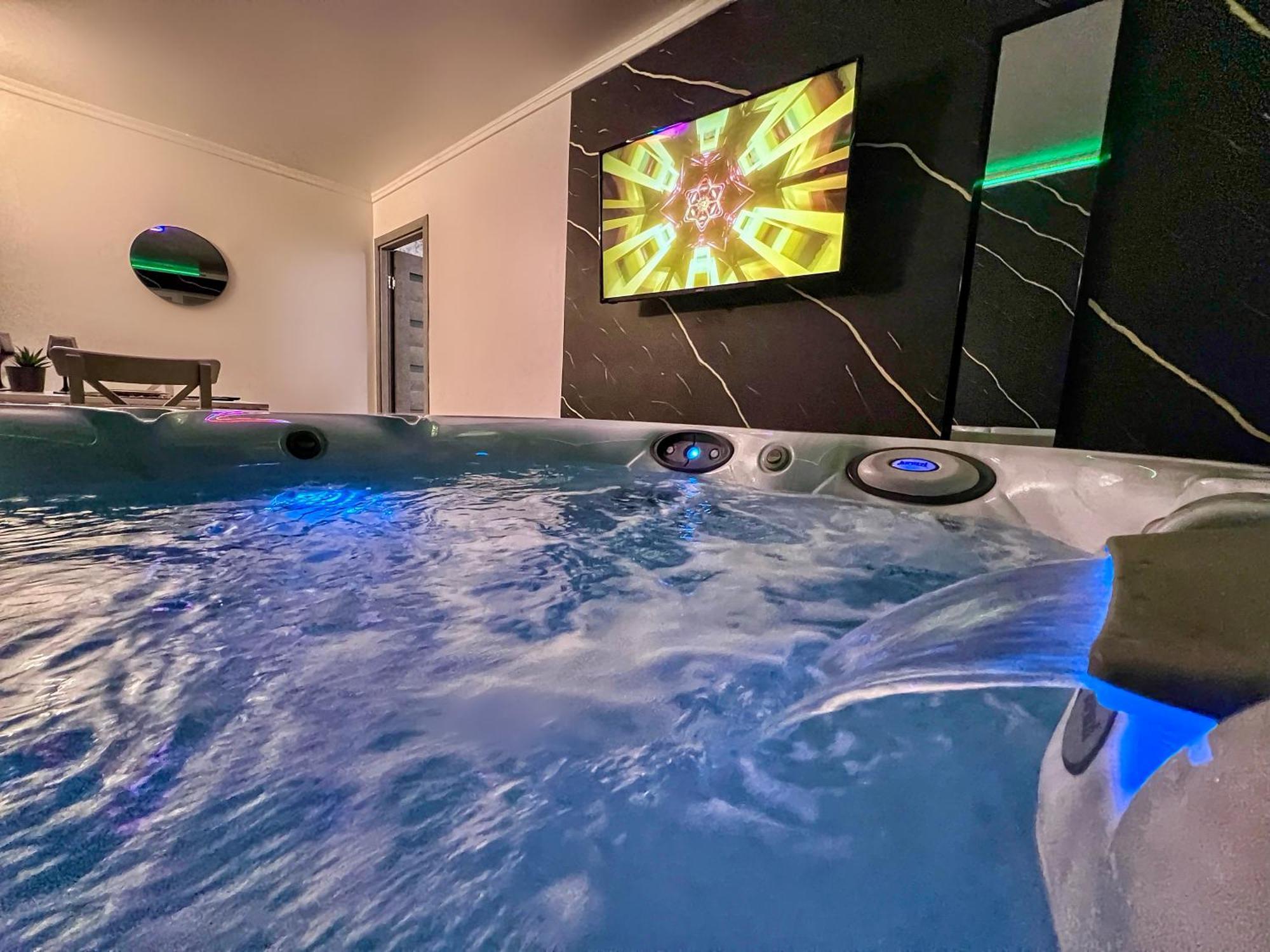 Luxor - Jacuzzi&Cozy Apartments Sibiu Exterior foto